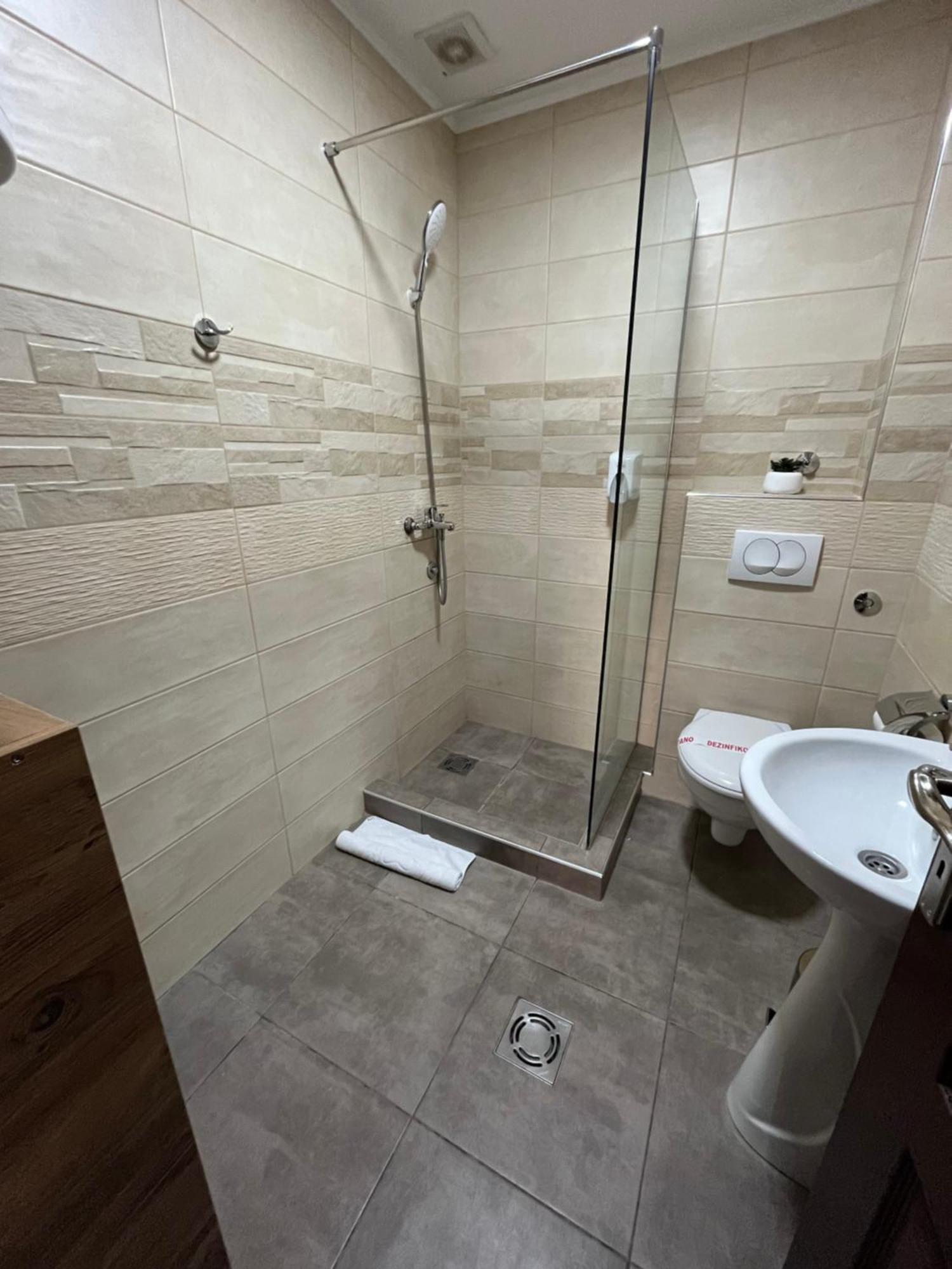 Airport Sky Apartments Lux Belgrade Luaran gambar