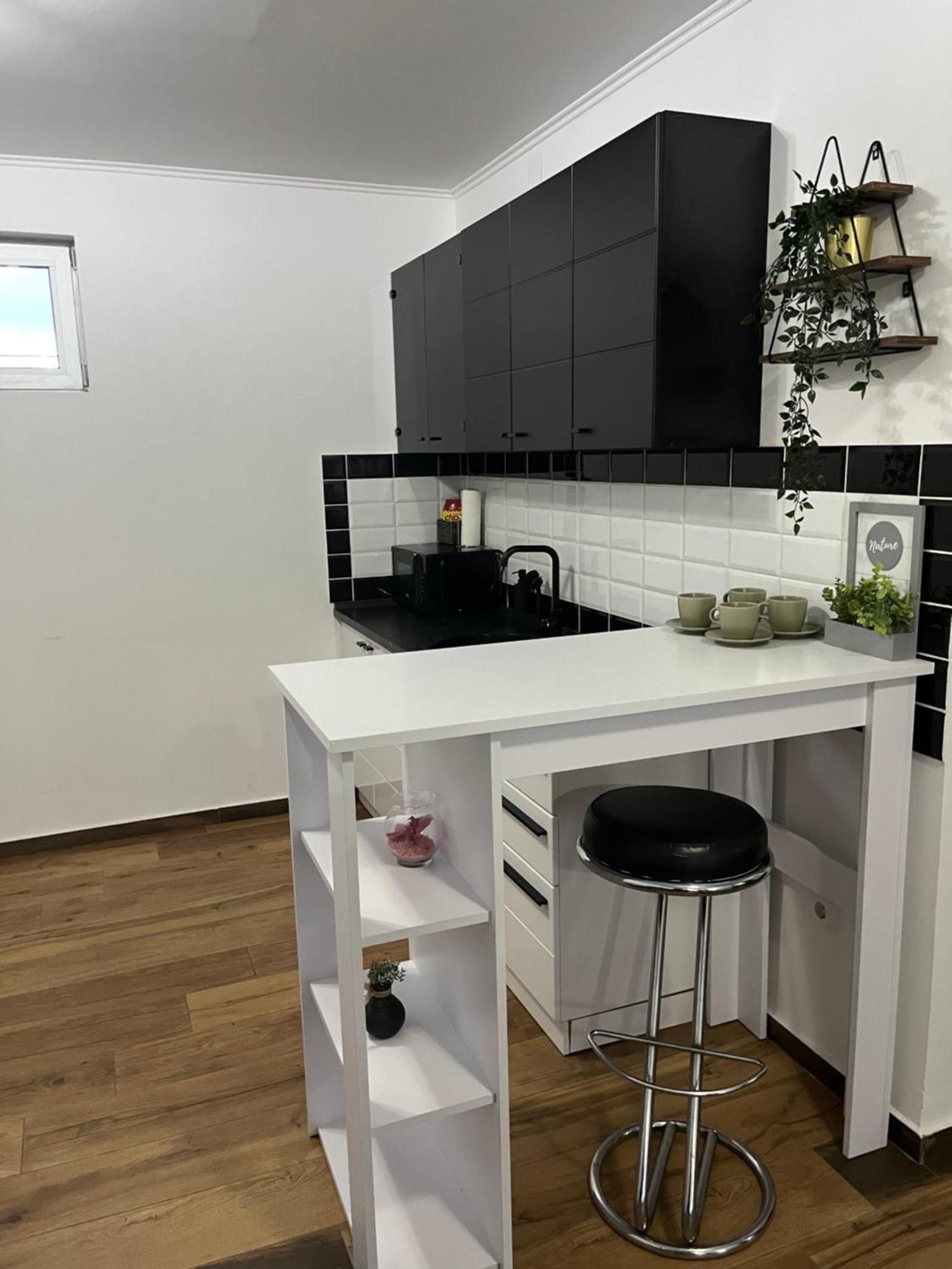 Airport Sky Apartments Lux Belgrade Luaran gambar