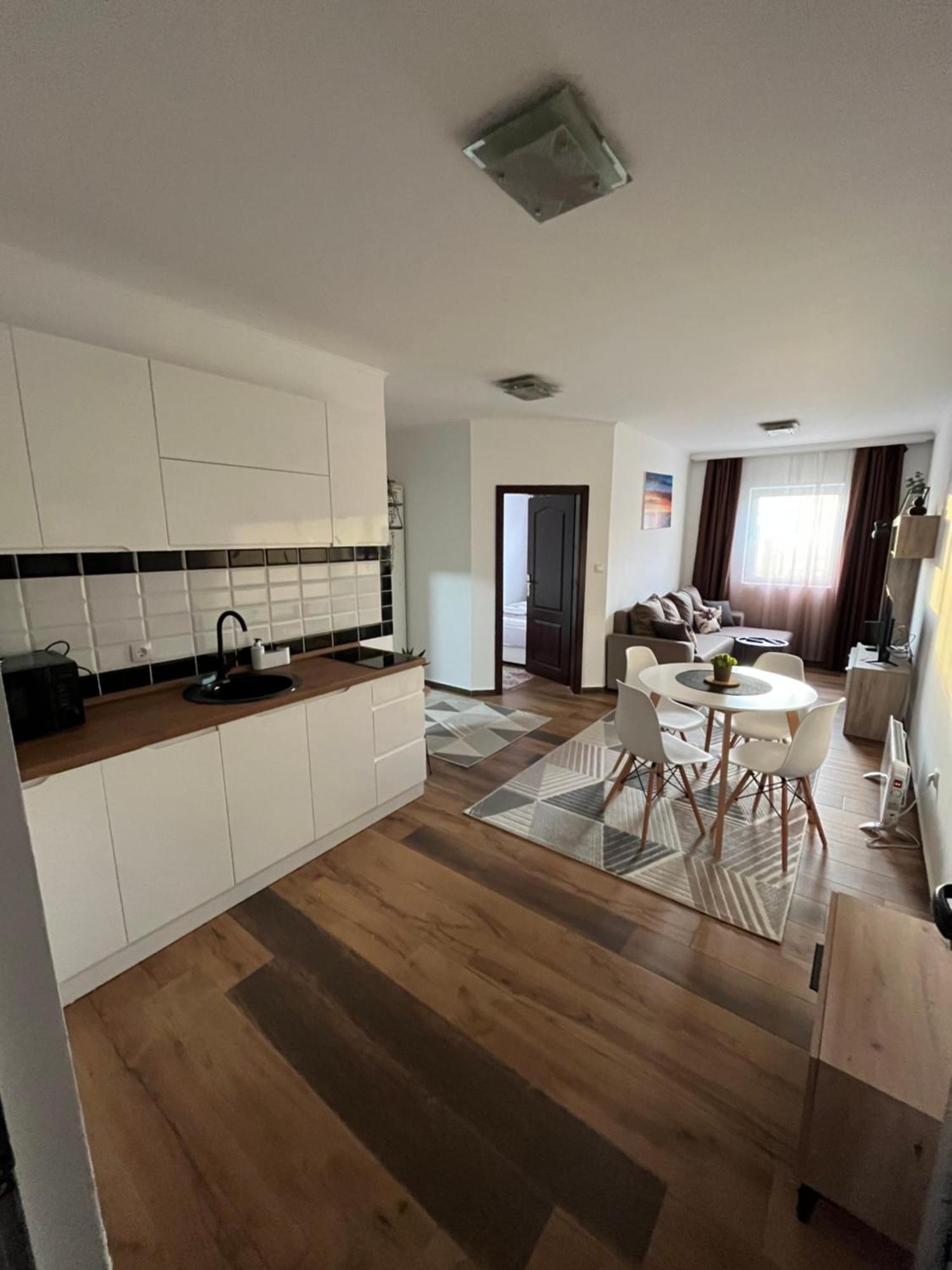 Airport Sky Apartments Lux Belgrade Luaran gambar